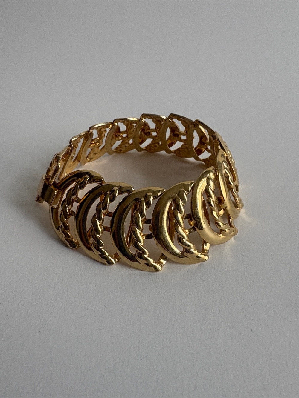 Gold Crescent Moon Link Bracelet Statement Chain Women Jewelry - Picture 4 of 4